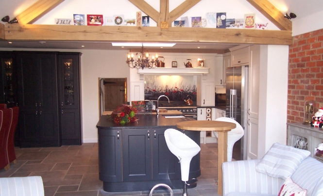 wakefield-painted-graphite-porcelain-full-shot-kitchen-stori